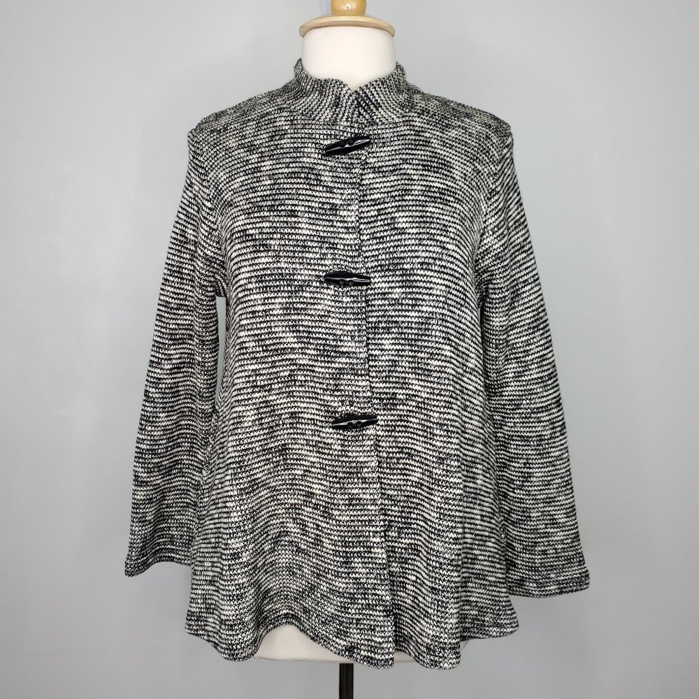 Brianna Black Cream Knit Textured Toggle Button Back Zipper Jacket NWT Size M